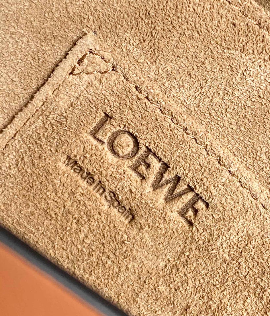 LOEWE - 4