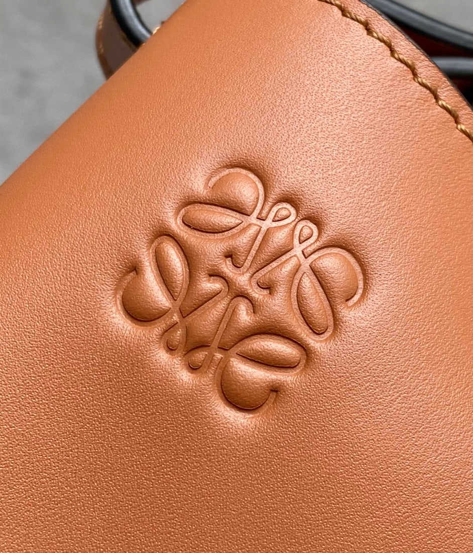 LOEWE - 8