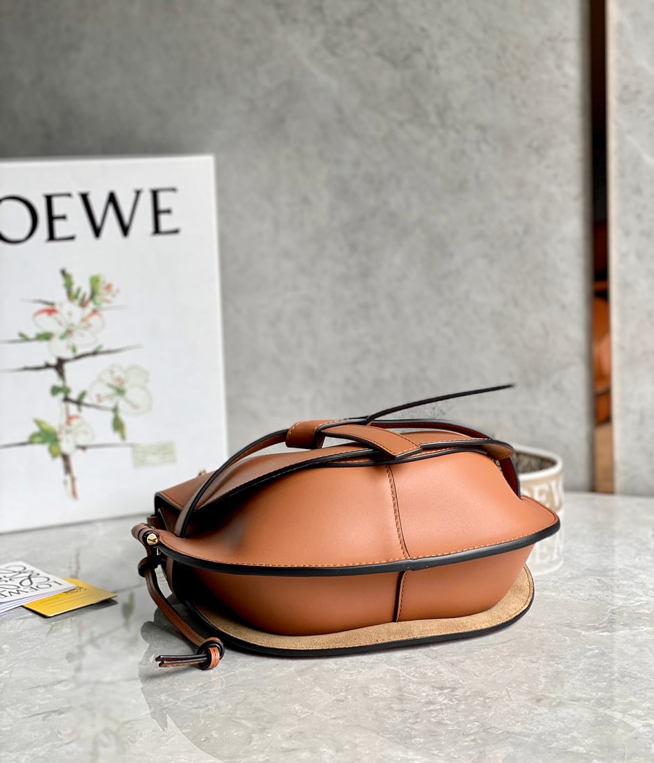 LOEWE - 9