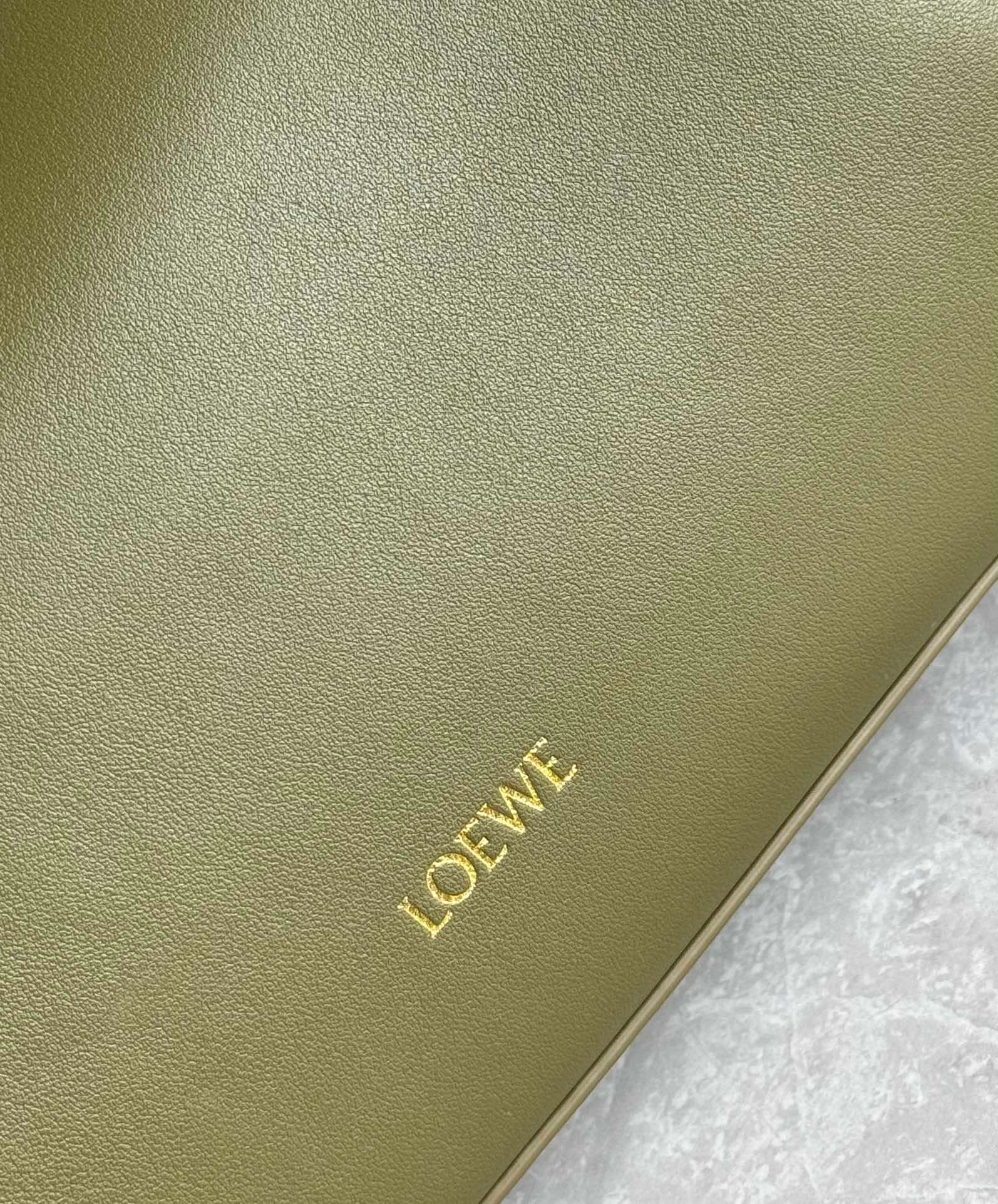 LOEWE - 6