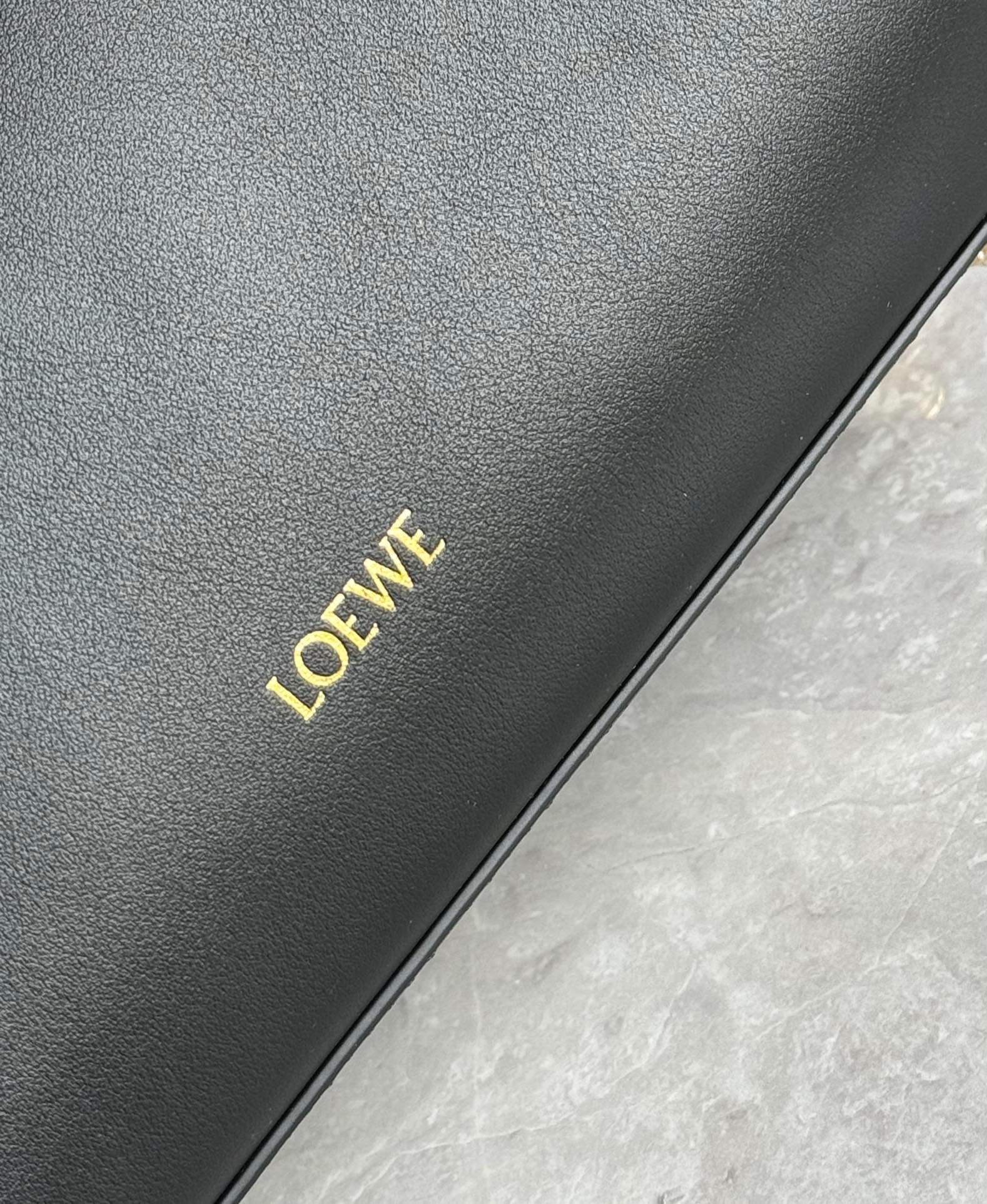 LOEWE - 8