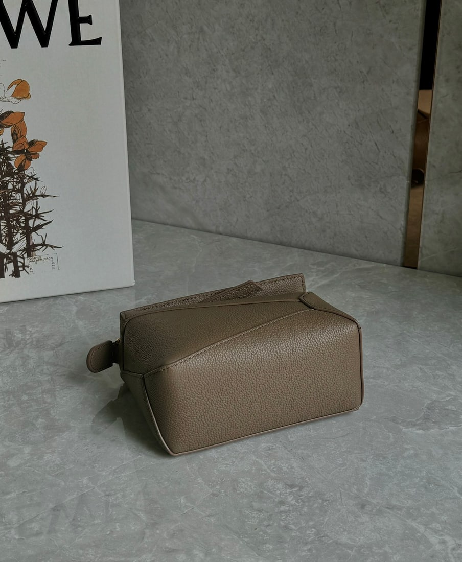 LOEWE - 2