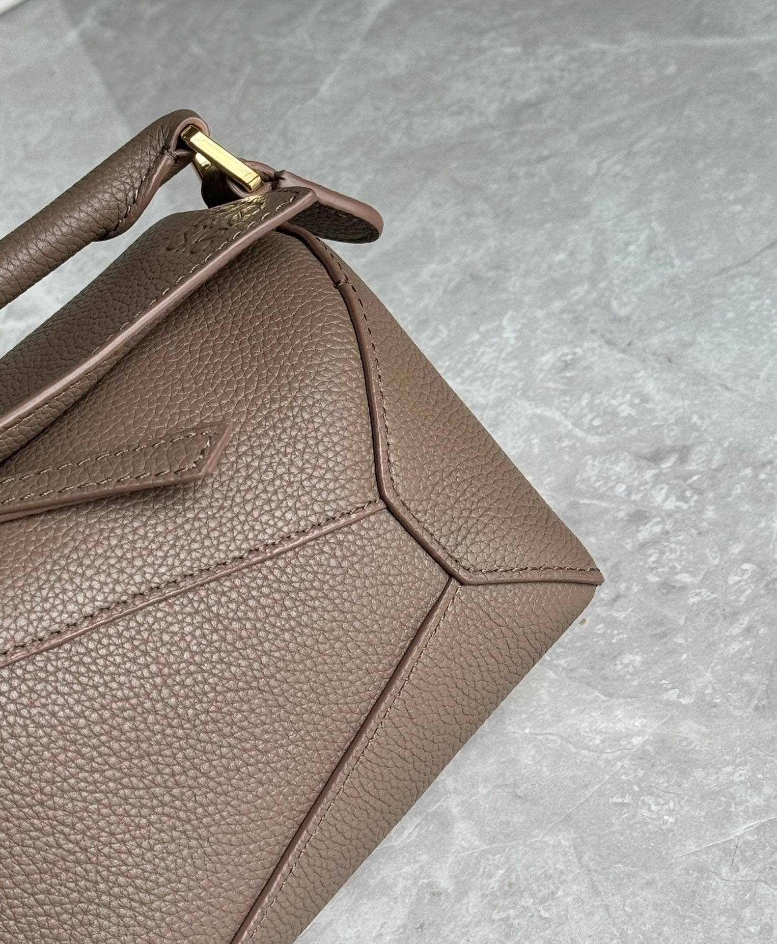LOEWE - 8