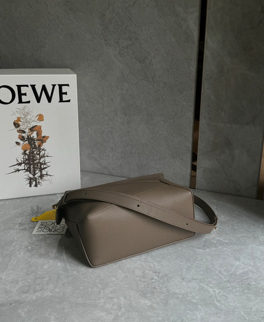 LOEWE - 9