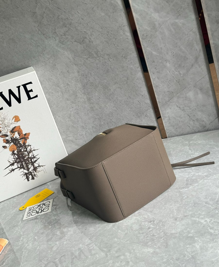 LOEWE - 5