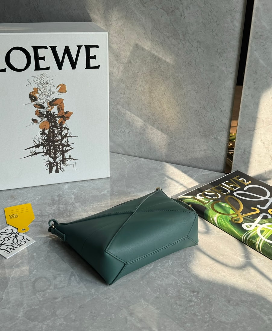 LOEWE - 4