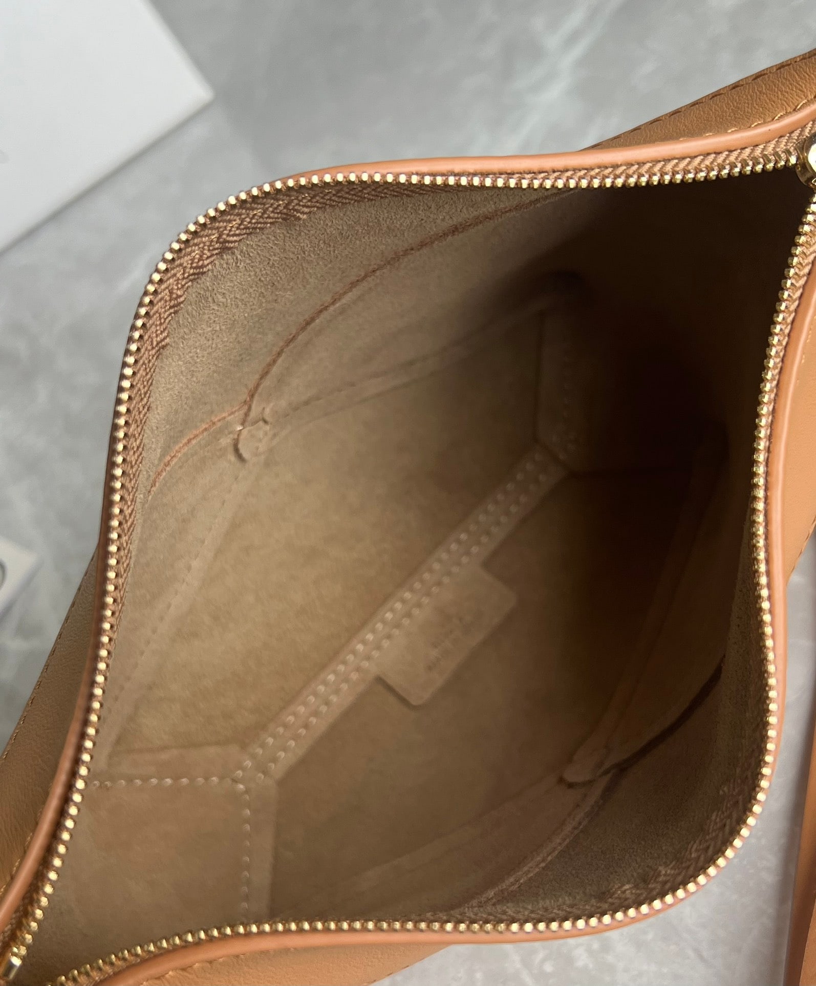 LOEWE - 4