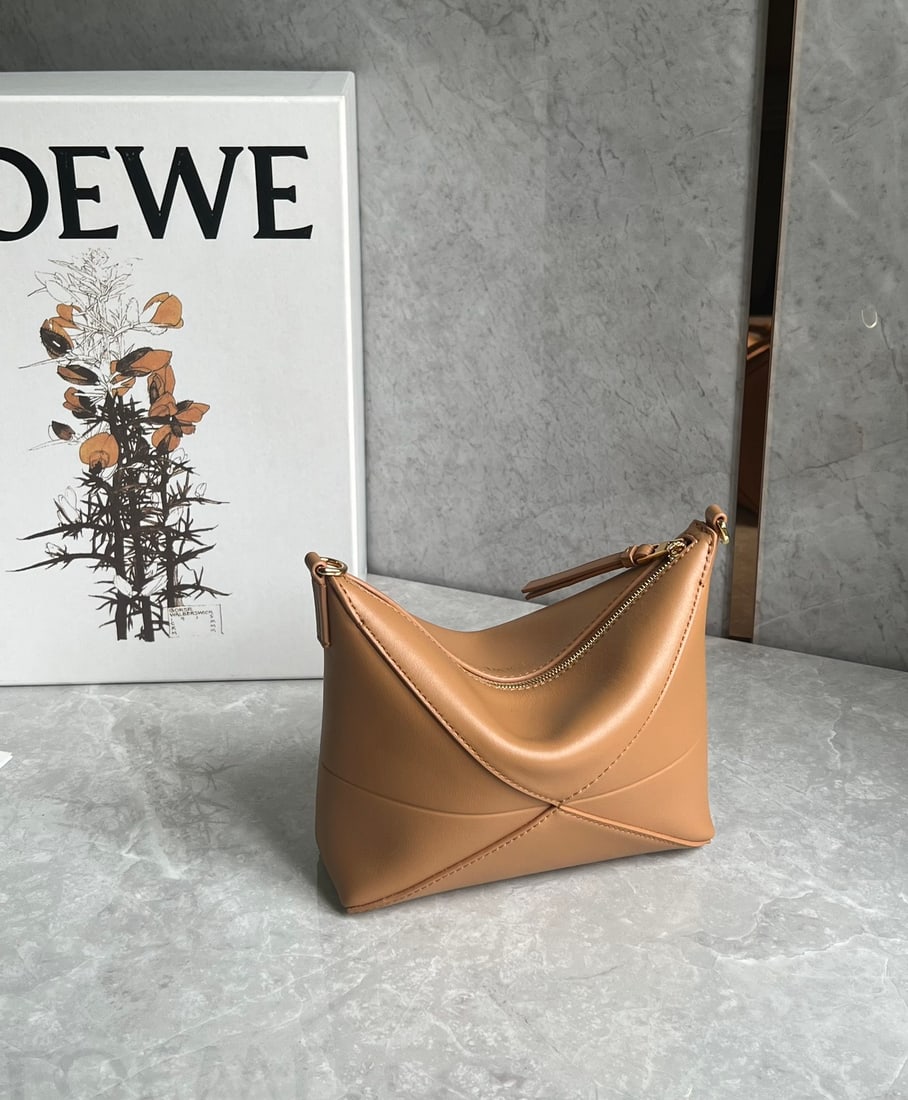 LOEWE - 9