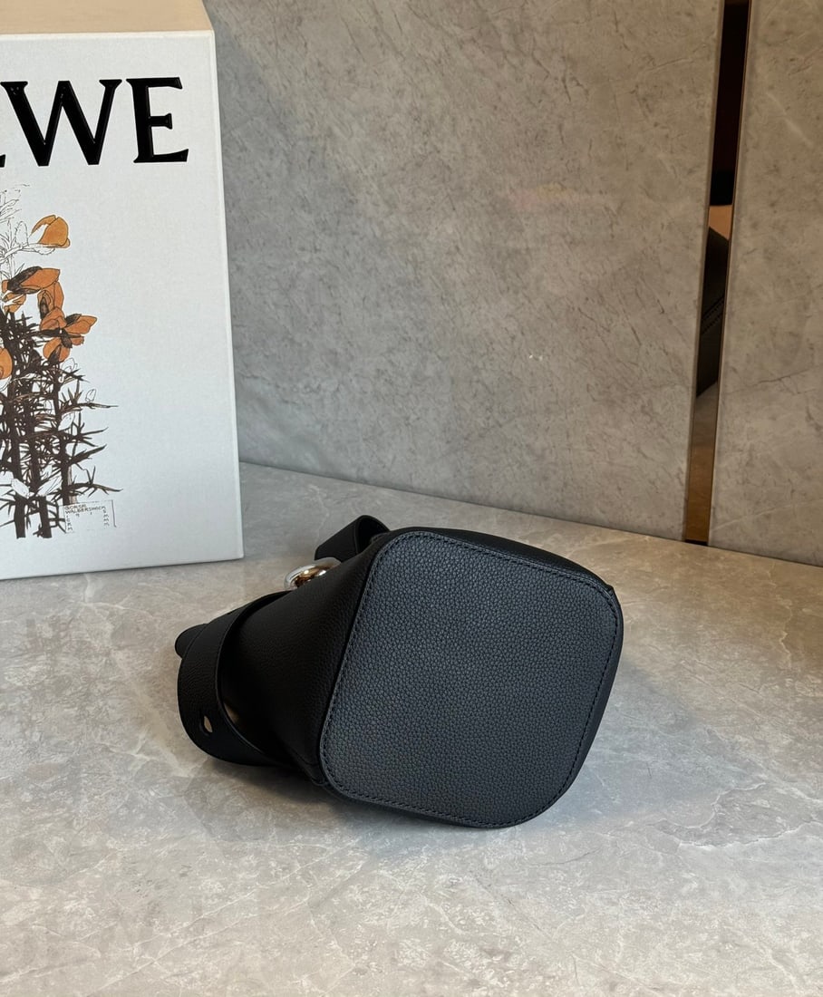 LOEWE - 5