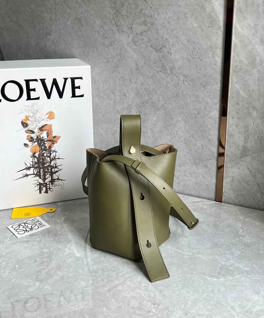 LOEWE - 4