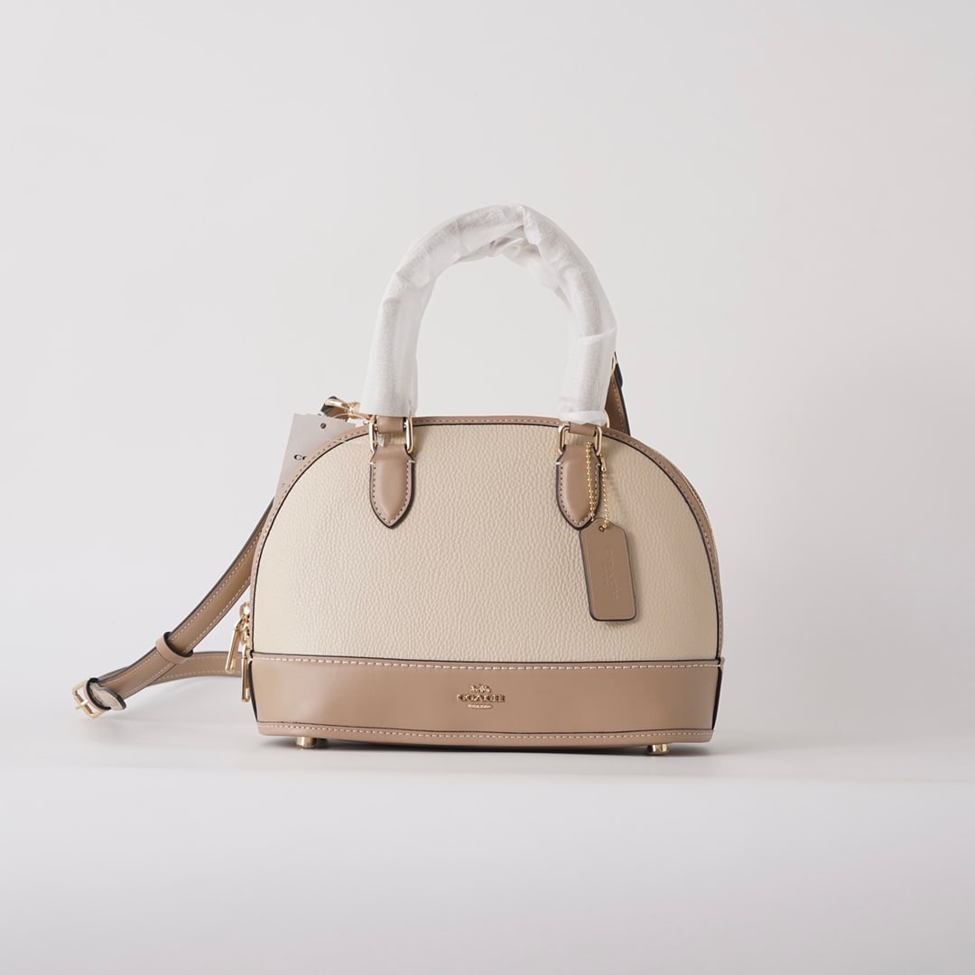 Coach 2027 Sabrina: Coach 2025 Sabrina Shell Bag Hand Crossbody Bag Size: 25.5x12.5x18.5 Wonderful gift for you or your loved one.We offer consoilidated shipment for all goods to our domestic and international customers 