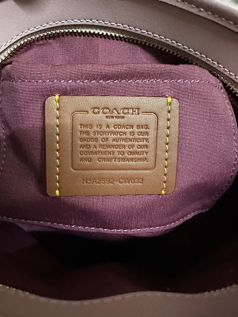 Coach - 3
