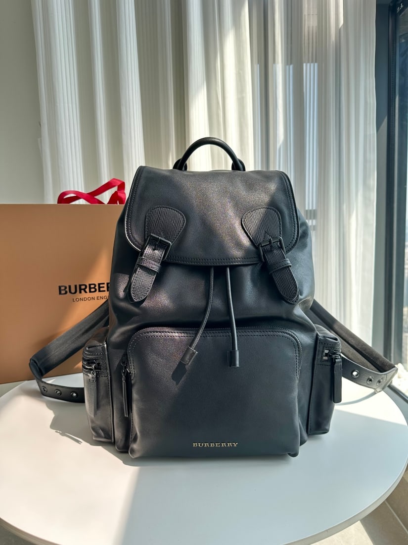 Burberry backpack (1 of 8)