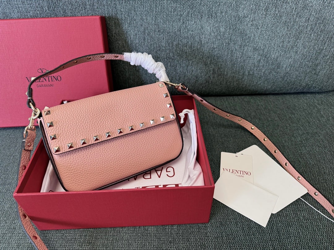 Valentino (1 of 8)
