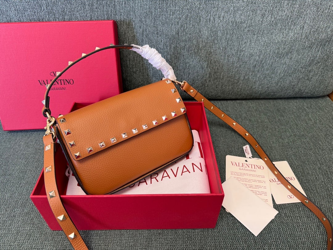 Valentino (1 of 8)