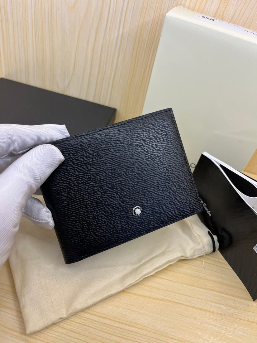 MONTBLANC4810 series wallet: Brand: MONTBLANC4810 series wallet; Material: Top-grain cowhide leather; Includes instruction manual and cardboard; Color: Black. A wonderful gift for you or your loved one. We offer consoiled shipmen
