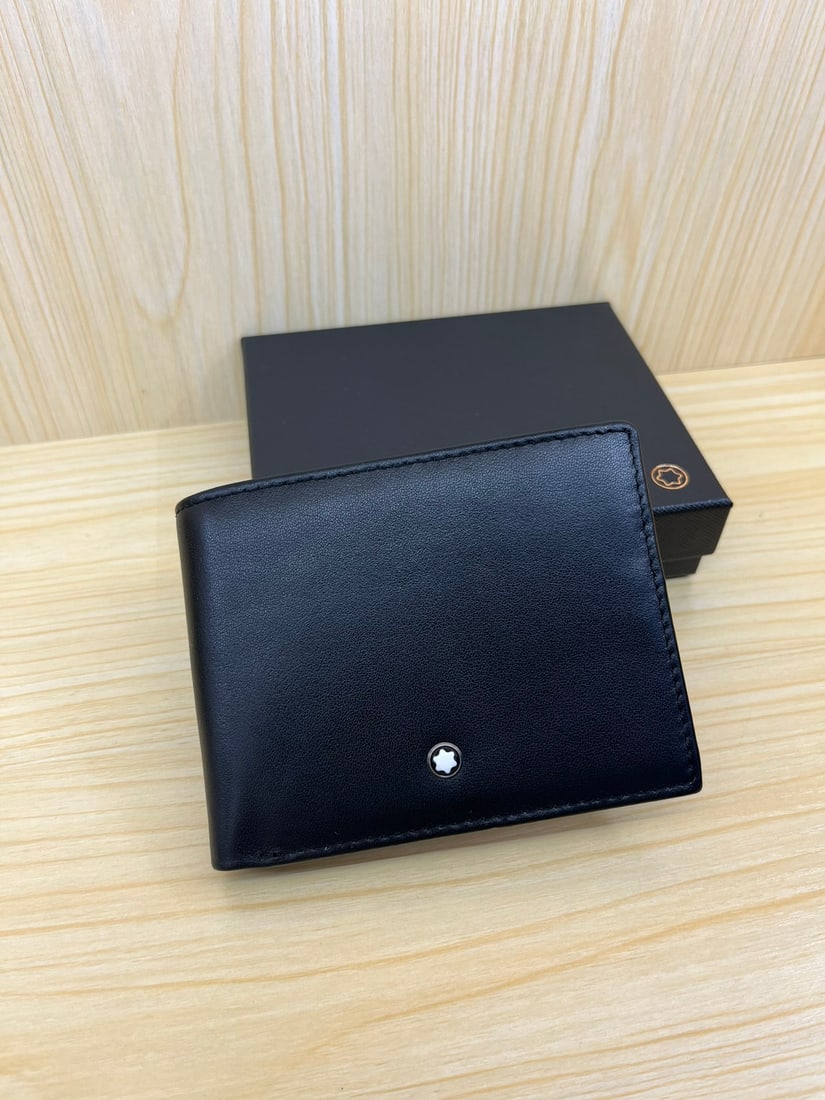 MONTBLANC Soft Leather Series: Brand: MONTBLANC Soft Leather Series Material: Top Grain Cowhide A wonderful gift for you or your loved one. We offer consoiled shipping for all goods to our domestic and international customers at af