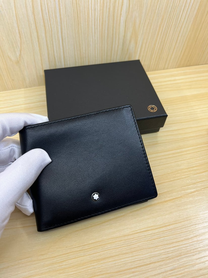 MONTBLANC Soft Leather Series: Brand: MONTBLANC Soft Leather Series Material: Top Grain Cowhide A wonderful gift for you or your loved one. We offer consoiled shipping for all goods to our domestic and international customers at af
