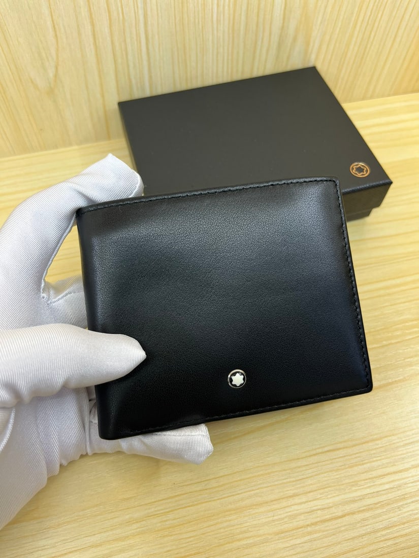 MONTBLANC Soft Leather Series: Brand: MONTBLANC Soft Leather Series Material: Top Grain Cowhide A wonderful gift for you or your loved one. We offer consoiled shipping for all goods to our domestic and international customers at af