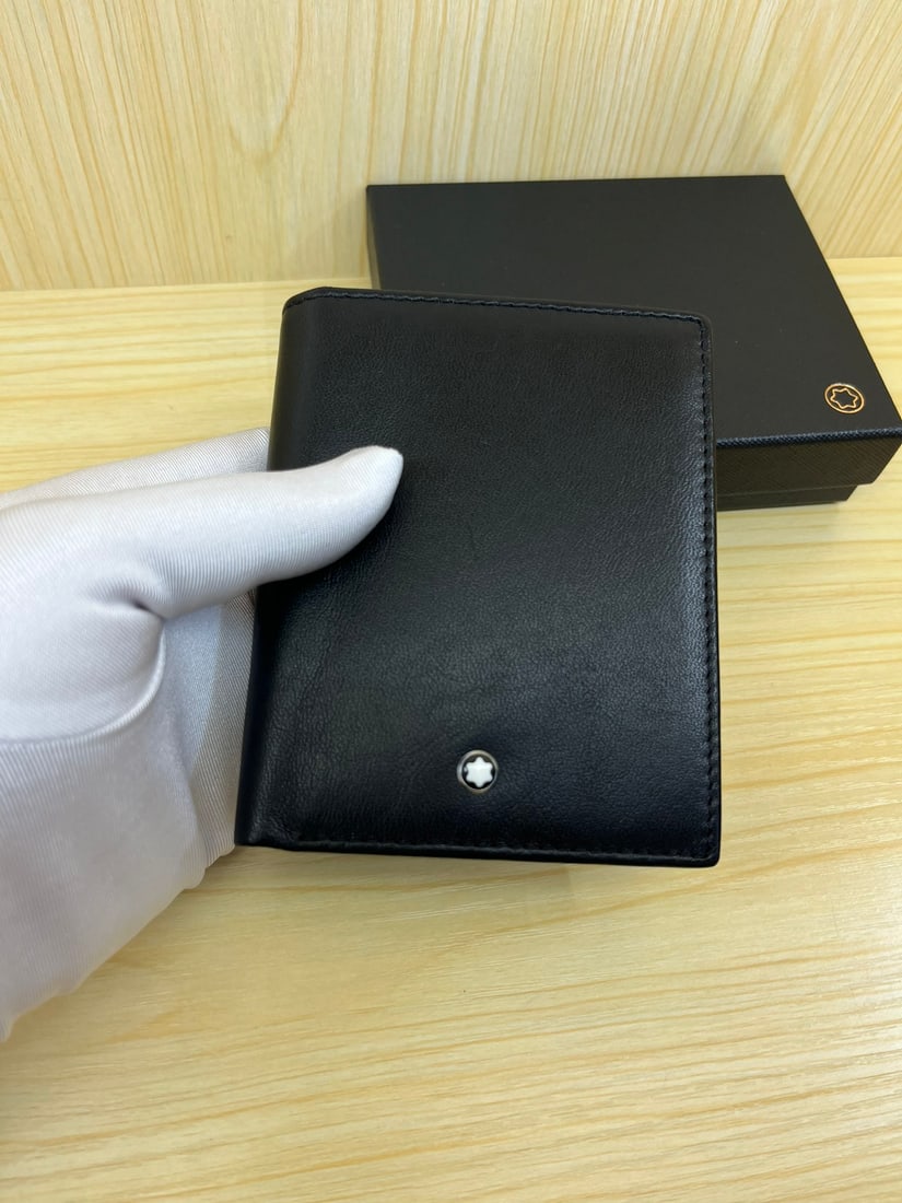 MONTBLANC Soft Leather Series: Brand: MONTBLANC Soft Leather Series Material: Top Grain Cowhide A wonderful gift for you or your loved one. We offer consoiled shipping for all goods to our domestic and international customers at af