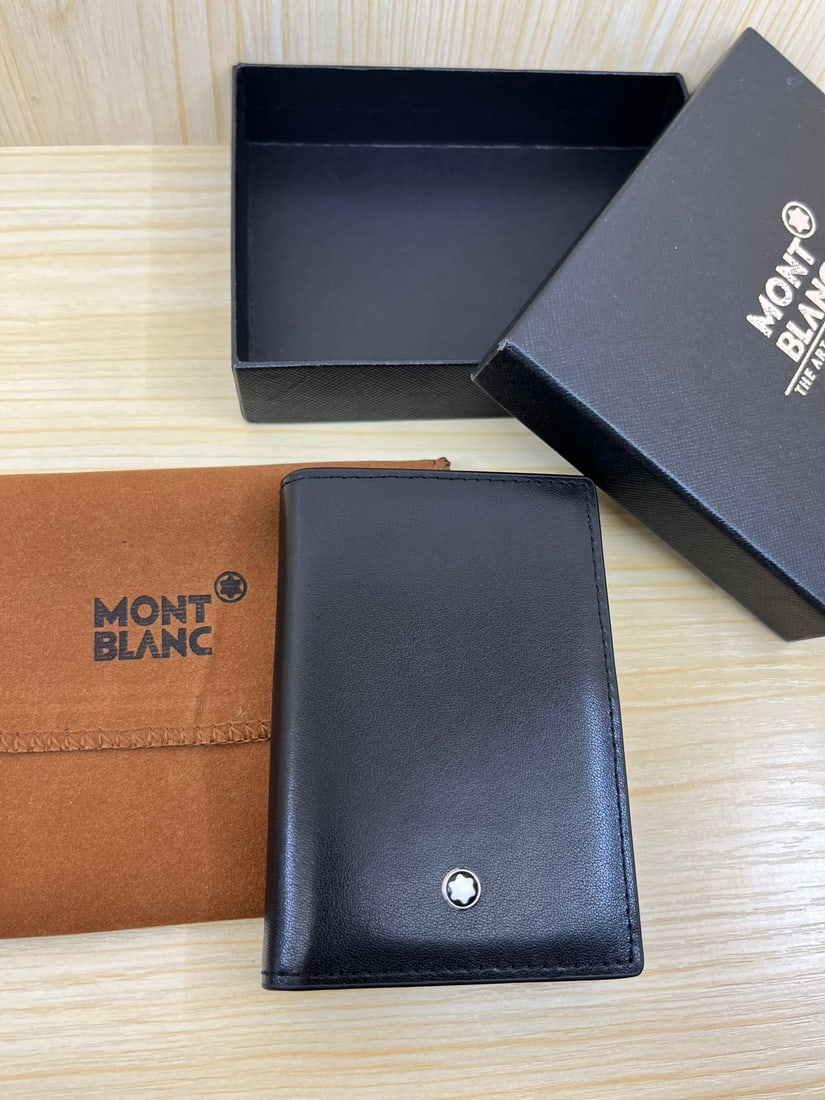 MONTBLANC series card holders: Brand: MONTBLANC Card Holder; Material: Top Grain Leather; Color: Black. A wonderful gift for you or your loved one. We offer consoiled shipping for all goods to our domestic and international custome