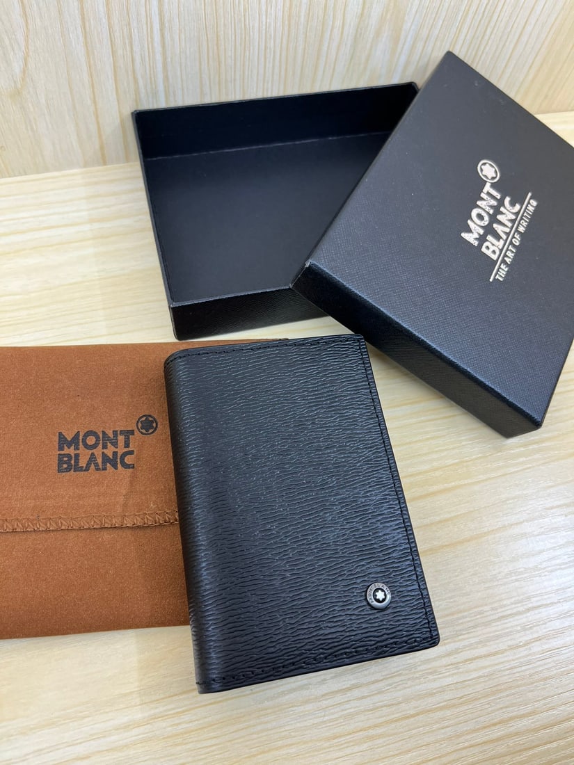 MONTBLANC series card holders: Brand: MONTBLANC Card Holder; Material: Water-rippled cowhide; Color: Black. A wonderful gift for you or your loved one. We offer consoiled shipping for all goods to our domestic and international cus