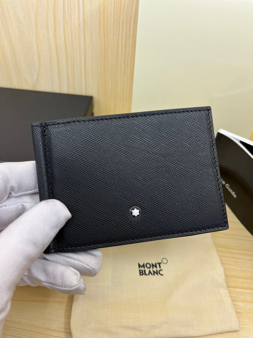 MONTBLANC Masterpiece Series Money Wallet: Brand: MONTBLANC Masterpiece Series Wallet Material: Top Grain Cowhide Leather Color: Black A wonderful gift for you or your loved one. We offer consoiled shipment for all goods to our domestic and in
