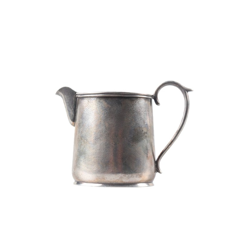 Silver Pot: H 8cm L 11cm Weight 140.6g