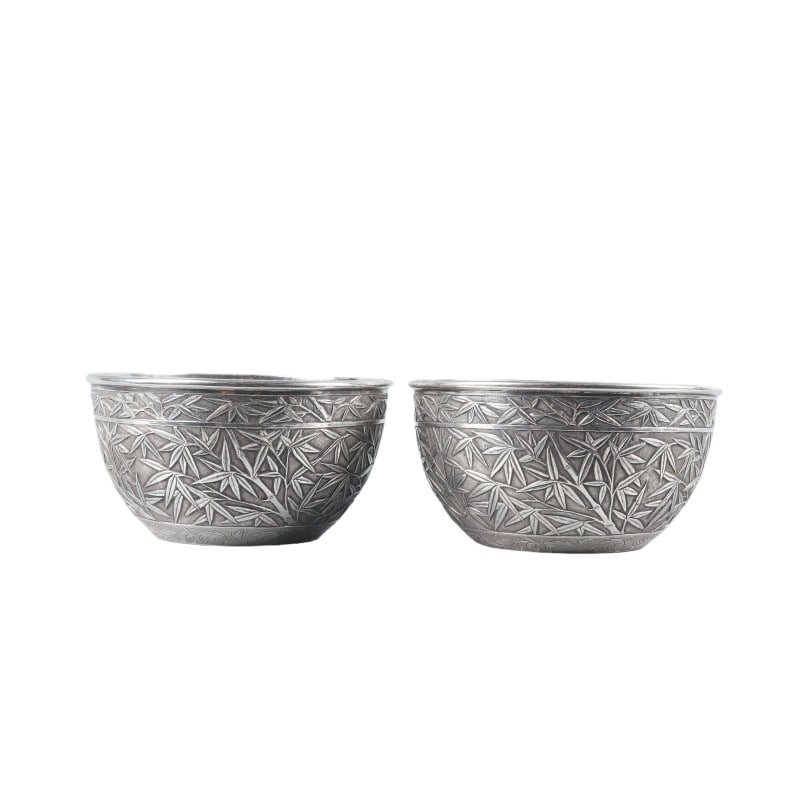 Silver Bowls (set): H 6cm Mouth 12cm Weight 558.8g