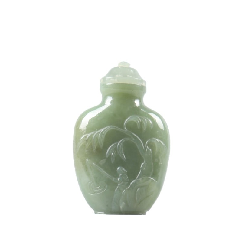 Jade Snuff Bottle: H 6.5cm W 4cm