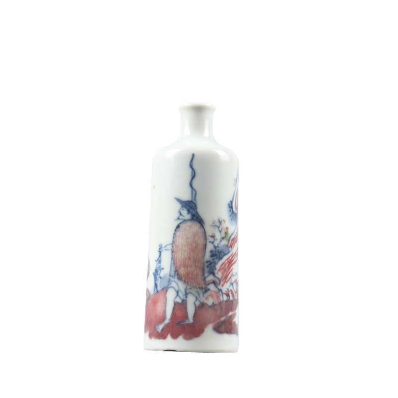 Blue-and-White with Underglaze Red Figure Story Snuff Bottle: H 8cm Diameter 3cm