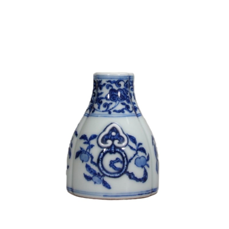 Qianlong Period Blue-and-White Three-abundance Vase: H 8.8cm