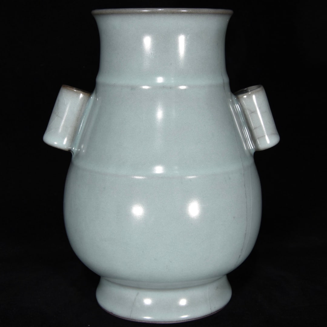 Official kiln tubular-eared vase (1 of 9)