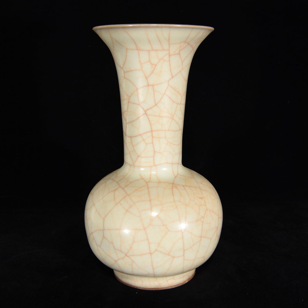 Official kiln bottle (1 of 6)