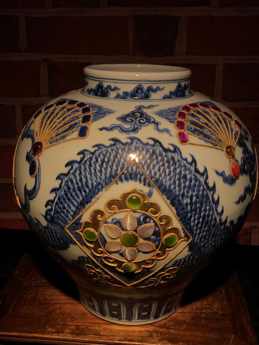 Ming Xuande period blue and white porcelain jar with inlaid gemstones and dragon design (1 of 8)