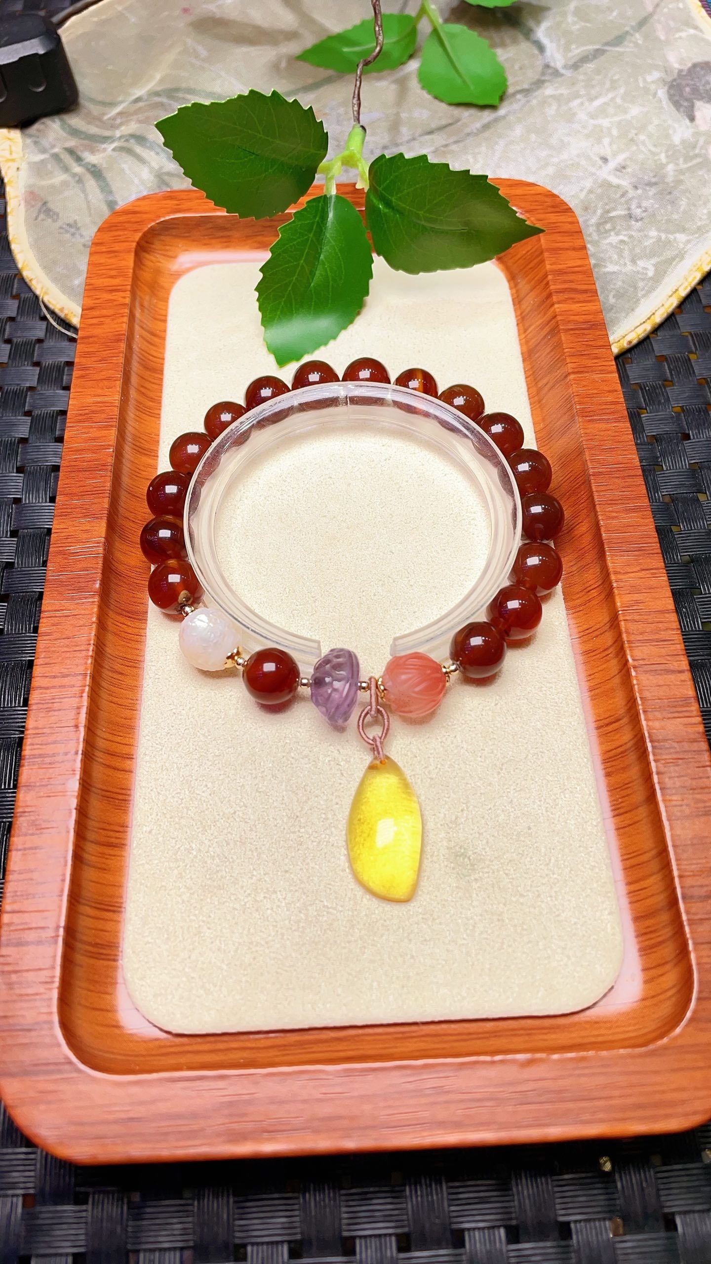 Original handmade custom natural Burmese brown amber bracelet: This original, handcrafted natural Burmese brown amber bracelet boasts a lustrous, oily sheen. Measuring 9.3mm, it features natural red agate lotus beads, amethyst accents, pearl dragon motifs, and na