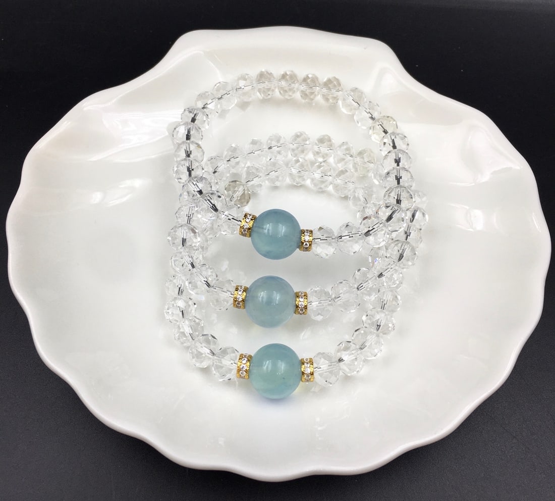 Crystal bracelet (1 of 6)