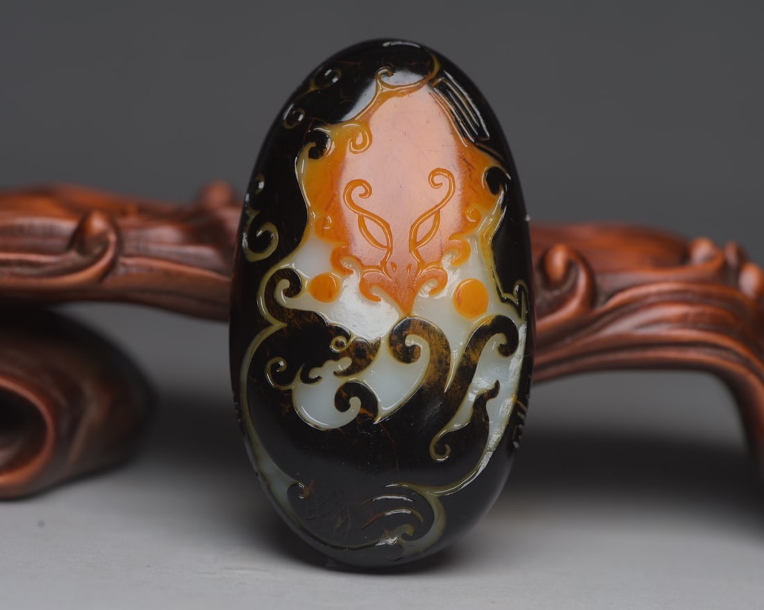Hetian jade phoenix pendant (1 of 9)