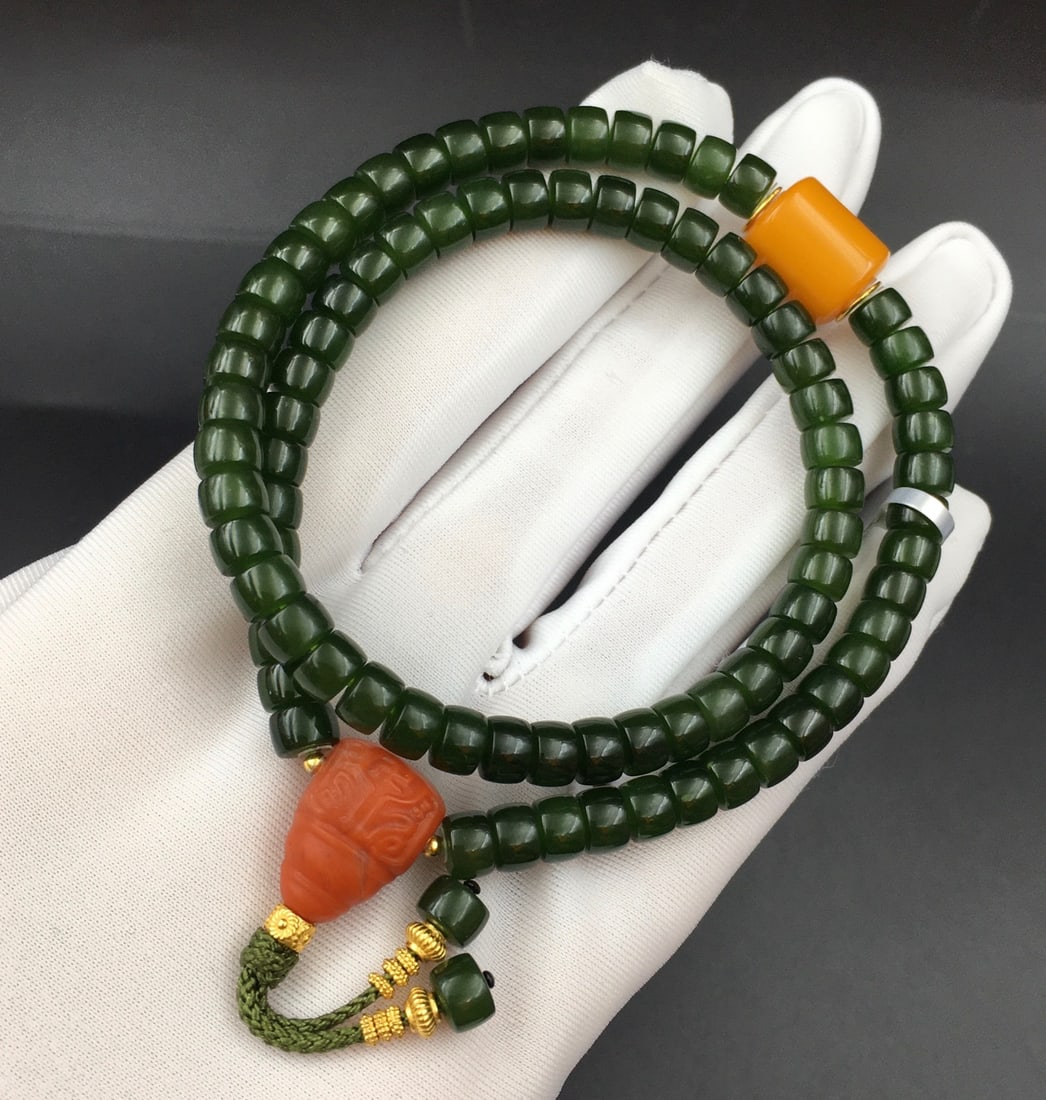Jade bracelet (1 of 4)
