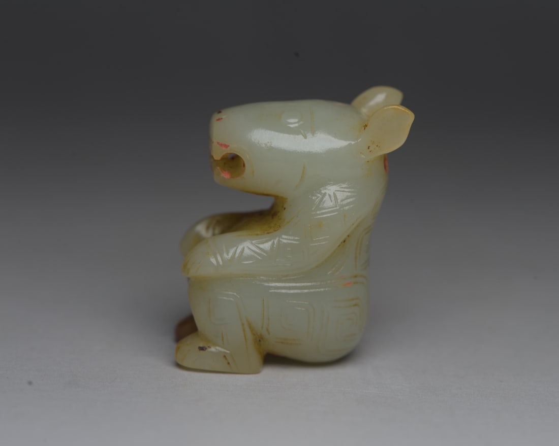 Hotan Jade Beast: Jade beast from Hetian: 3.7 x 3.3 x 2.0 cm, weighing 33 g. Provenance:Private collection from a professor in The University of Edinburgh. We warmly invite collectors, colleagues, and friends to join u