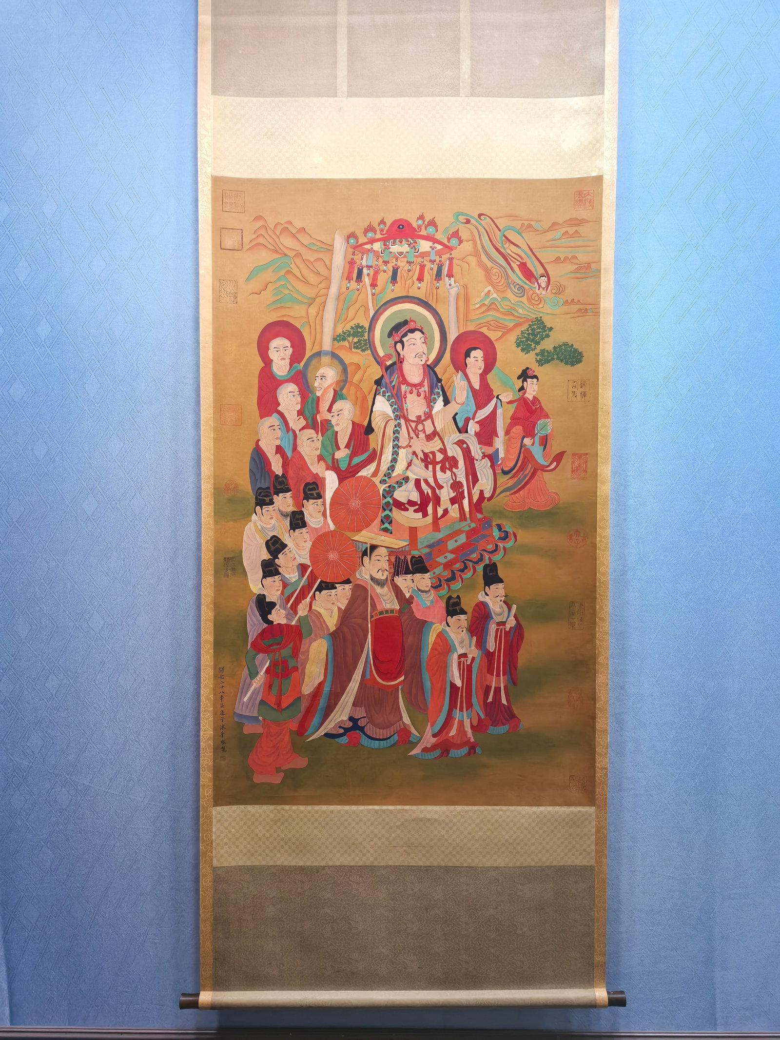 Wu Daozi's Fine Silk Figure Paintings: A fine silk painting of figures by Wu Daozi of the Tang Dynasty, measuring 87.1 x 141.5 cm. Provenance:Private collection, Florence, Italy. We warmly invite collectors, colleagues, and friends to join