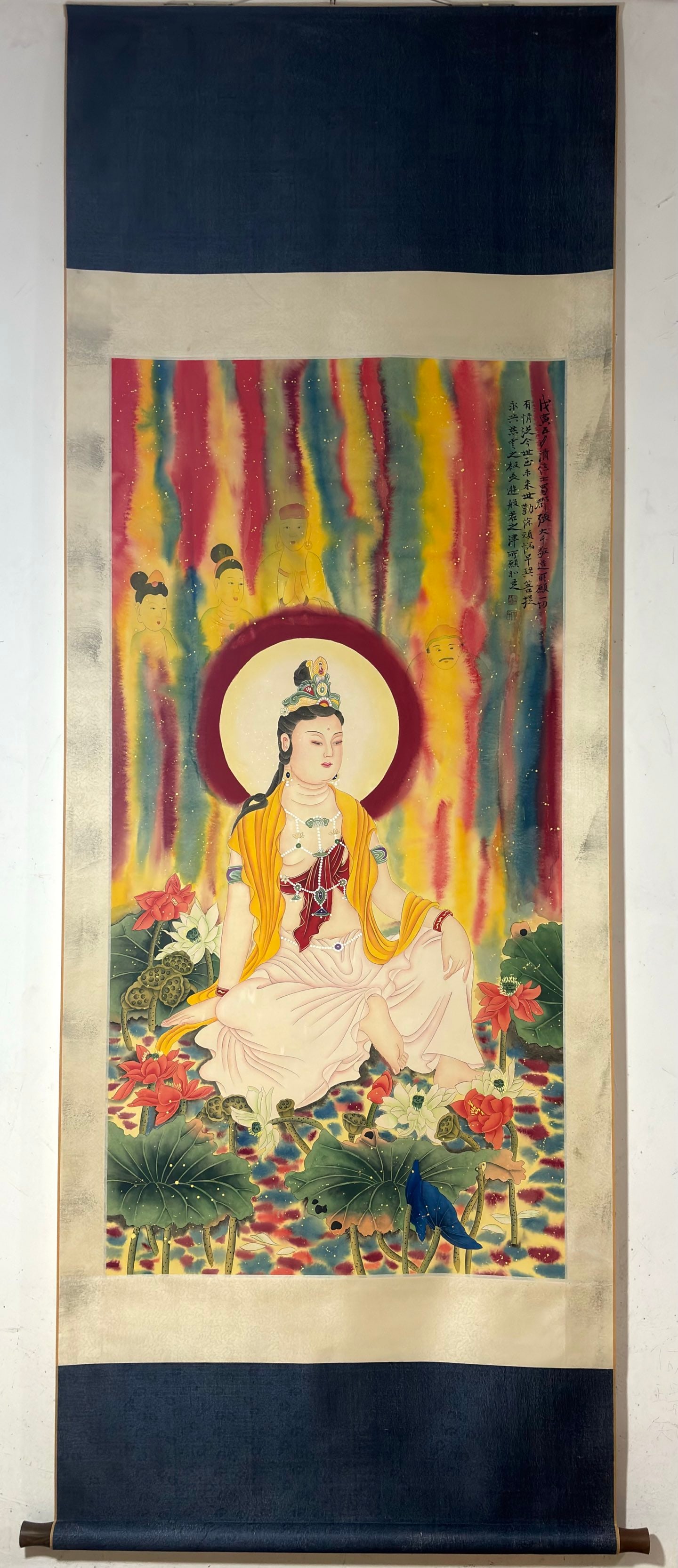 Zhang Daqian's Guanyin painting (hanging scroll): Zhang Daqian's Guanyin painting, a hanging scroll, measures 134.5 x 67 cm. Provenance:Private collection, Athens, Greece. We warmly invite collectors, colleagues, and friends to join us for our auctio