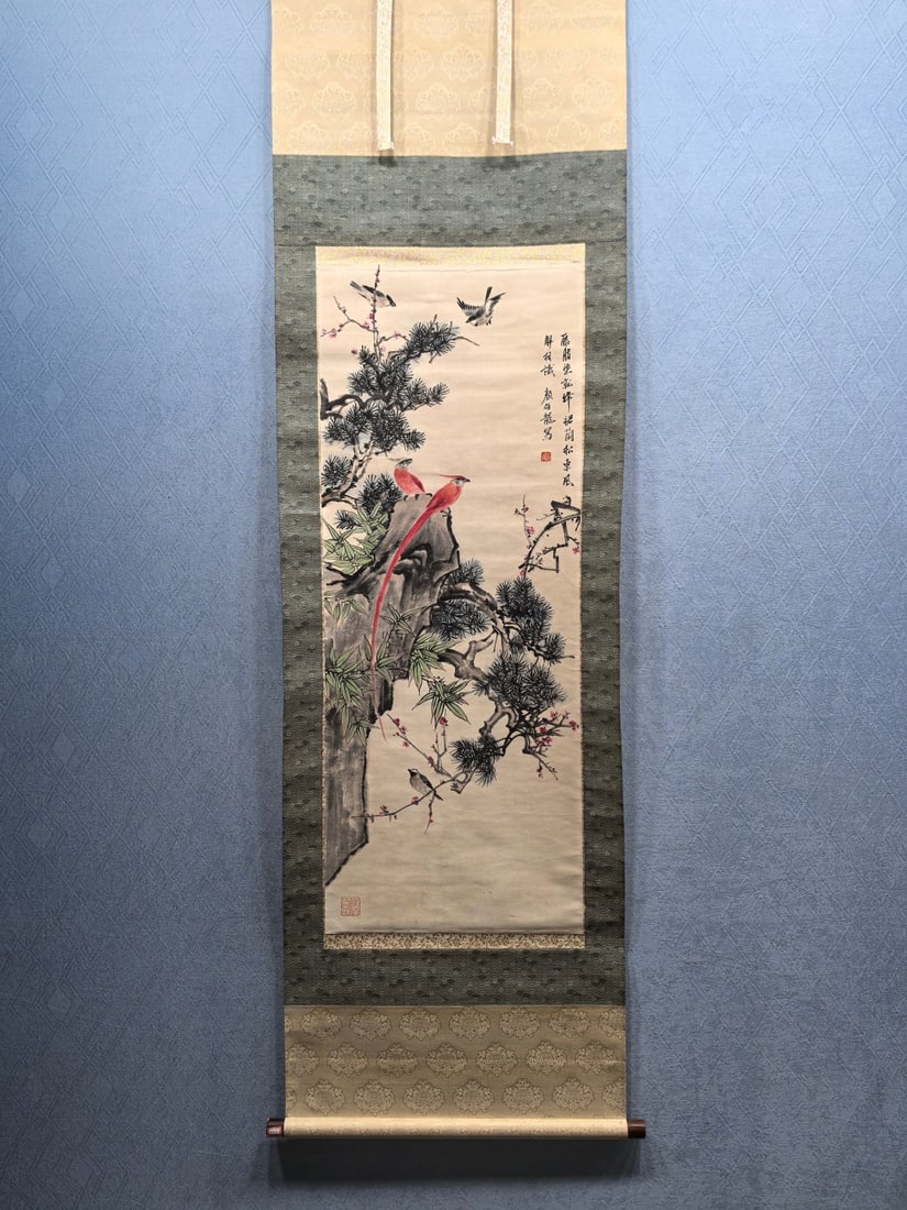 Yan Bolong's Fine Paper Paintings: Flowers and Birds: Yan Bolong's Fine Paper Painting: Flowers and Birds, Size: 40 x 103 cm Provenance:Private collection from a professor in Paris-Saclay University. We warmly invite collectors, colleagues, and friends t