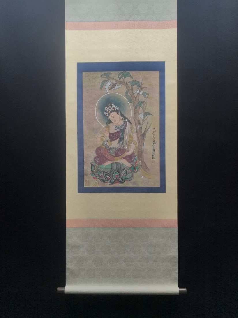 Zhang Daqian's masterpiece on paper: Guanyin statue from Mogao Grottoes: Zhang Daqian's Masterpiece on Paper: Guanyin Image from Mogao Grottoes (Painting Size: 43 x 65 cm) Provenance:From a noted private collection in Bavaria, Germany. We warmly invite collectors, colleagu