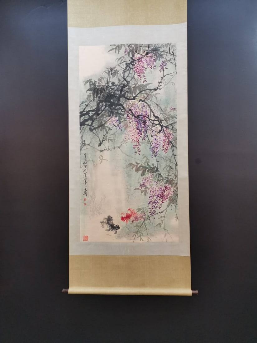 Wang Xuetao, hanging scroll of flowers and birds on paper: Wang Xuetao, flower and bird hanging scroll on paper, 68 x 137 cm. Provenance:Private collection from a professor in ESC Rennes School of Business. We warmly invite collectors, colleagues, and friends