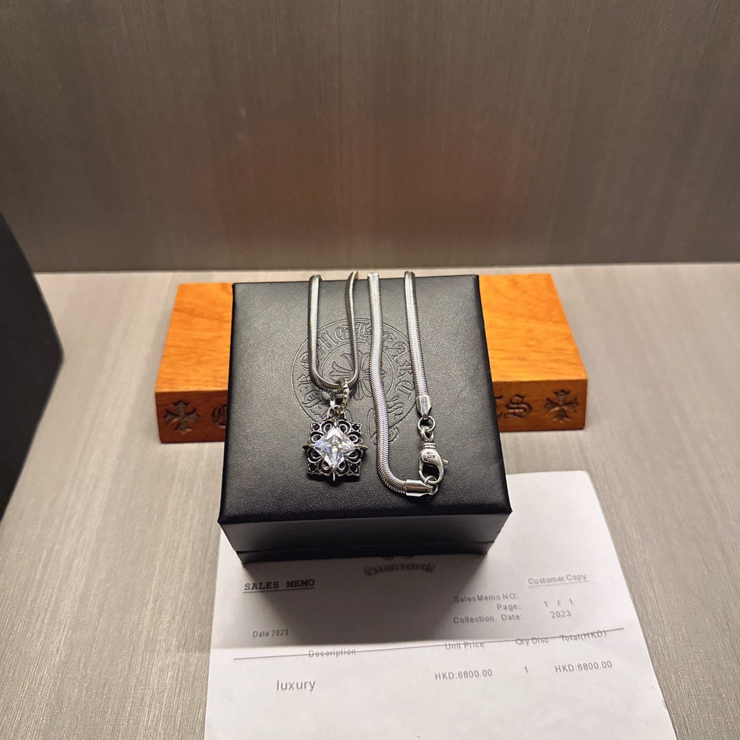 Chrome Hearts necklace: We offer FREE SHIPPING for both domestic and international clients who bid over $500. Chrome Hearts necklaces come in various designs and patterns, each unique. The cross and scout crest are the iconi