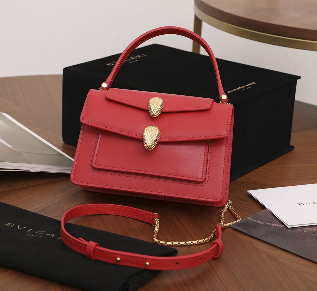 Bvlgari X Alexanderwang: We offer FREE SHIPPING for both domestic and international clients who bid over $500. Bvlgari and Alexanderwang reinterpret the classic SERPENTI pattern in a new chapter in their collaboration, result