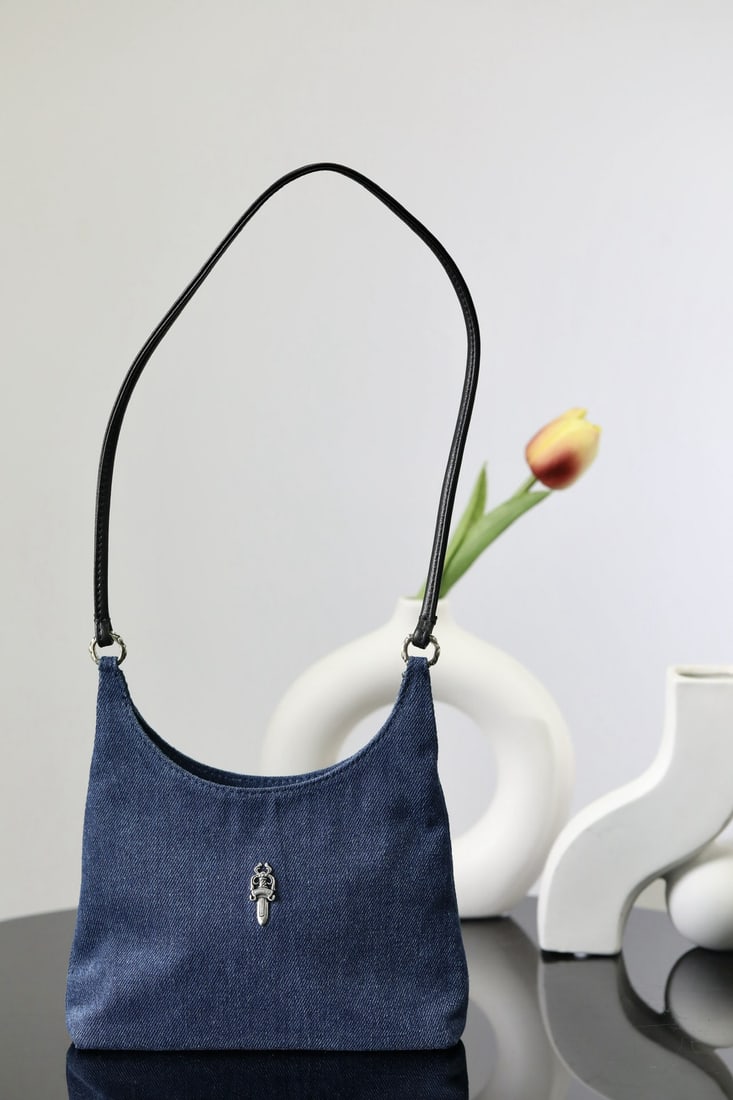 Chrome Hearts viv: We offer FREE SHIPPING for both domestic and international clients who bid over $500. Chrome Hearts Vivo Little Sword Underarm Bag with open pockets, featuring S925 sterling silver hardware, denim and