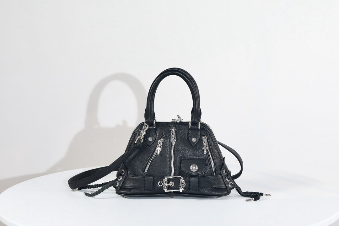Chrome Hearts modean Mini: We offer FREE SHIPPING for both domestic and international clients who bid over $500. Chrome Hearts Modean Mini Tote Bag, all leather (approx. 267g total weight), dimensions 26x16x8.5cm. A wonderful g