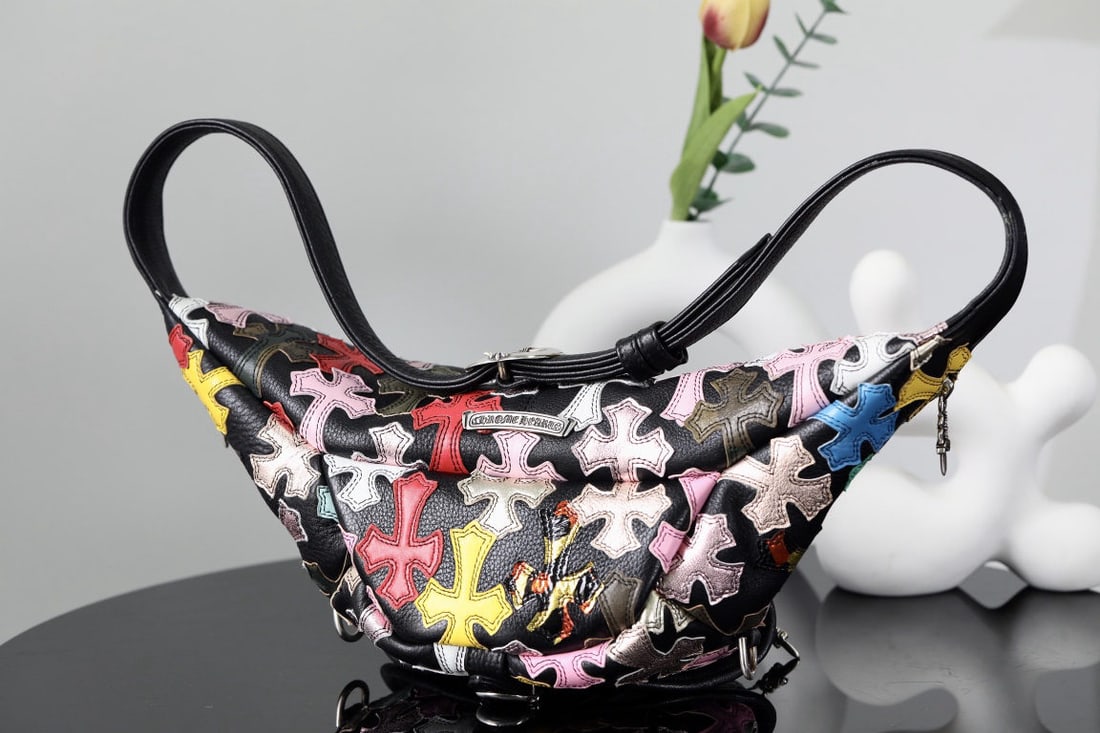 Chrome Hearts Multicolor patches SnatPack: We offer FREE SHIPPING for both domestic and international clients who bid over $500. Chrome Hearts Multicolor Patches SnatPack Colorful Cross Waist Bag Chest Bag Crossbody Snat Pack Classic Size. Sin